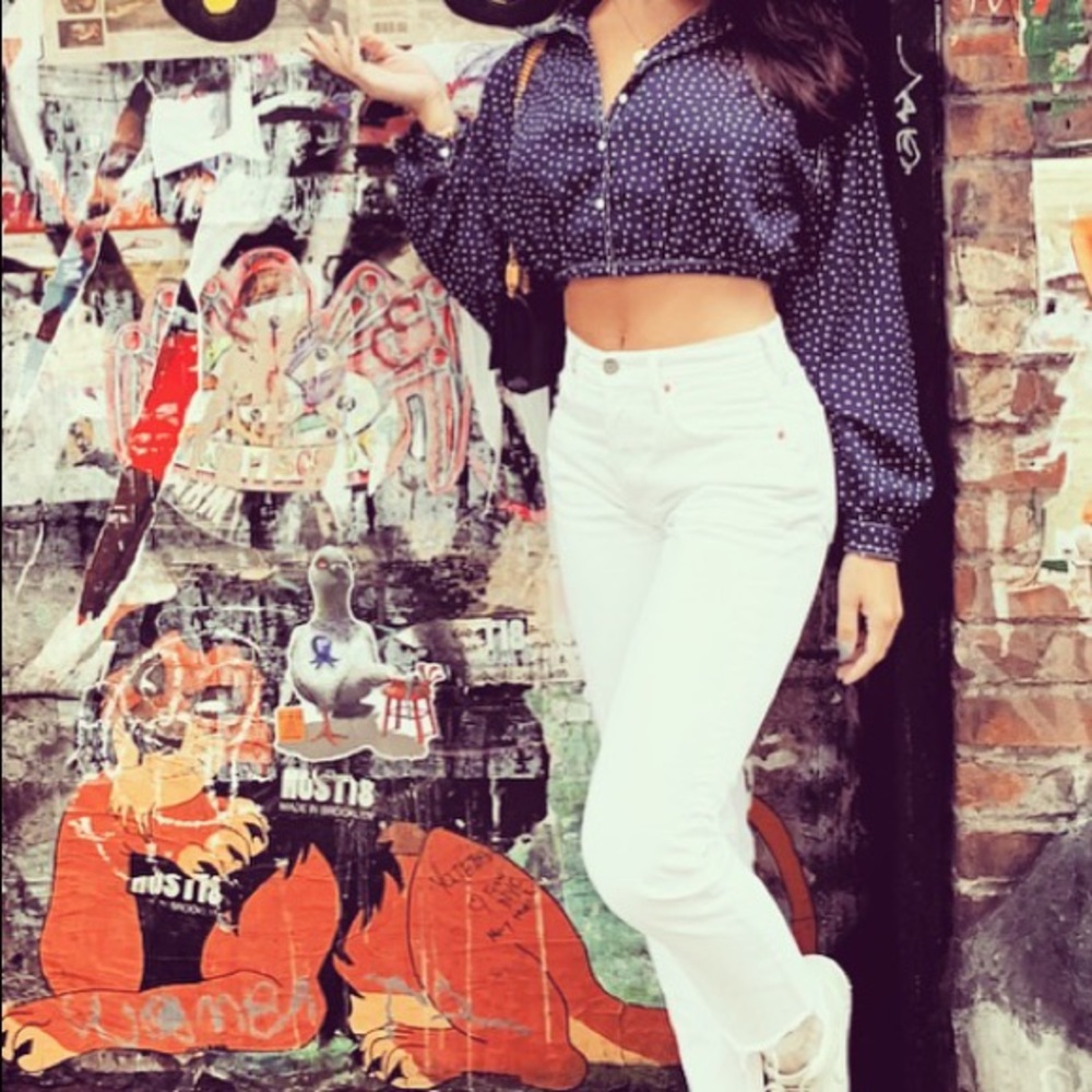 Cropped button down blue top